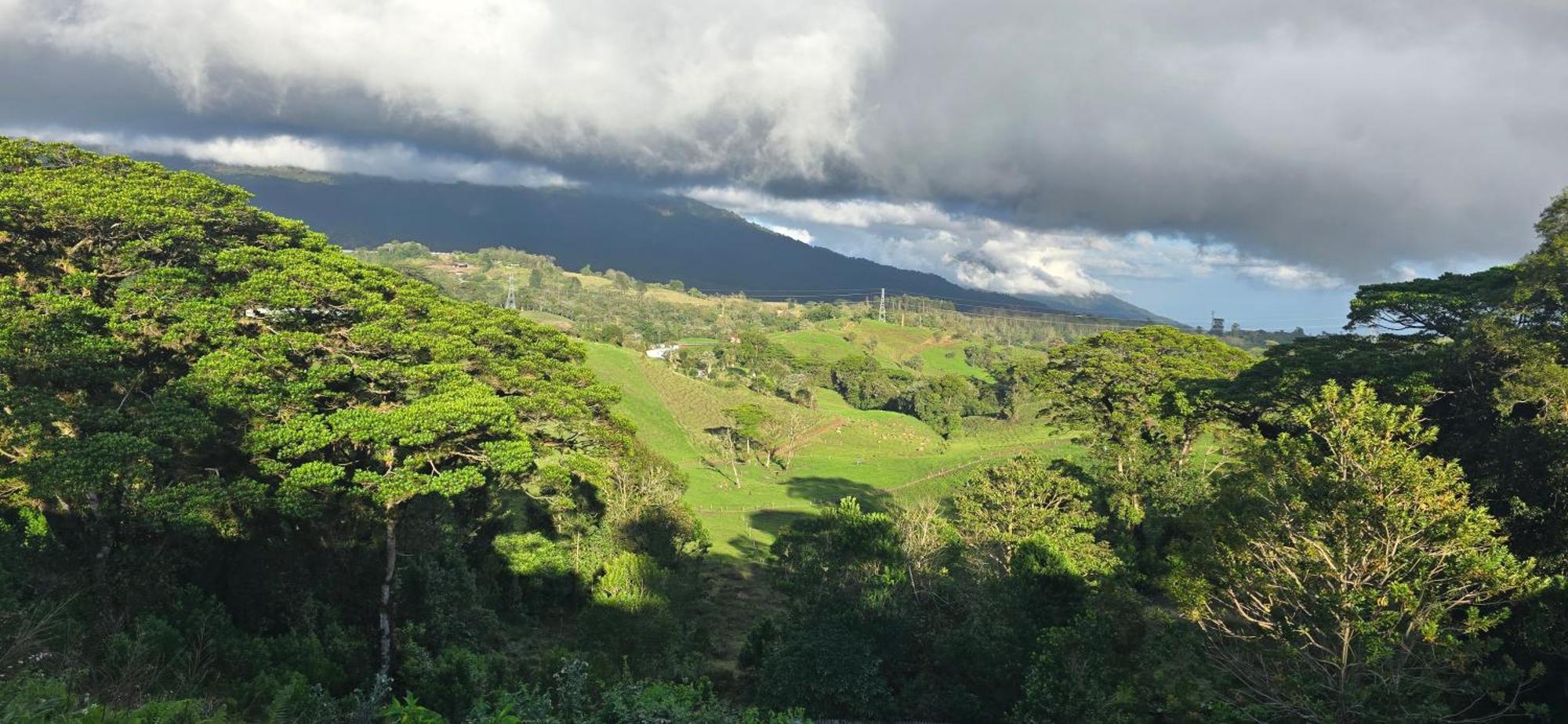Casa Volcano Panoramic View Vara Blanca  Exterior foto